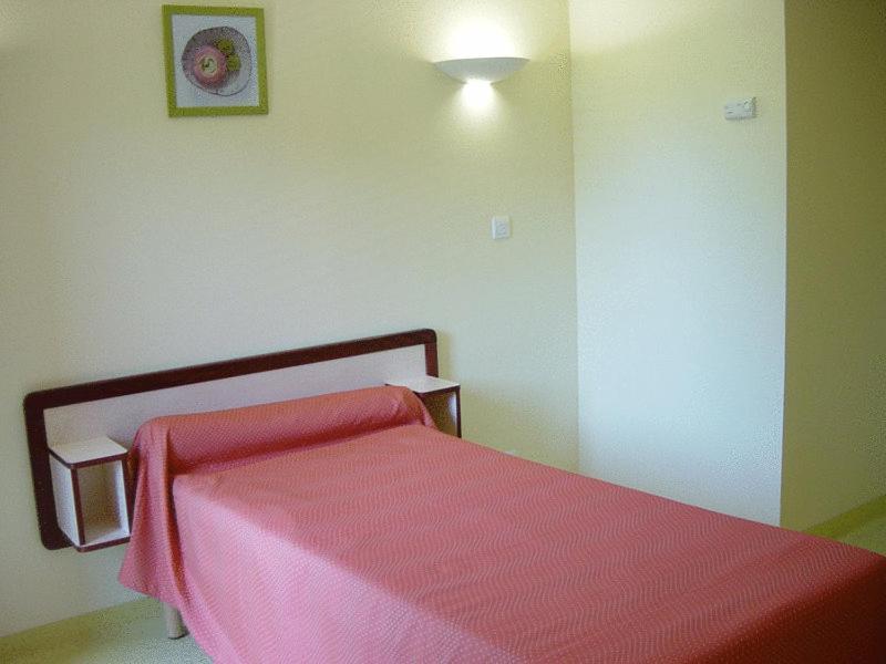 Home Du Buisson Hotel Des Familles Isle 외부 사진