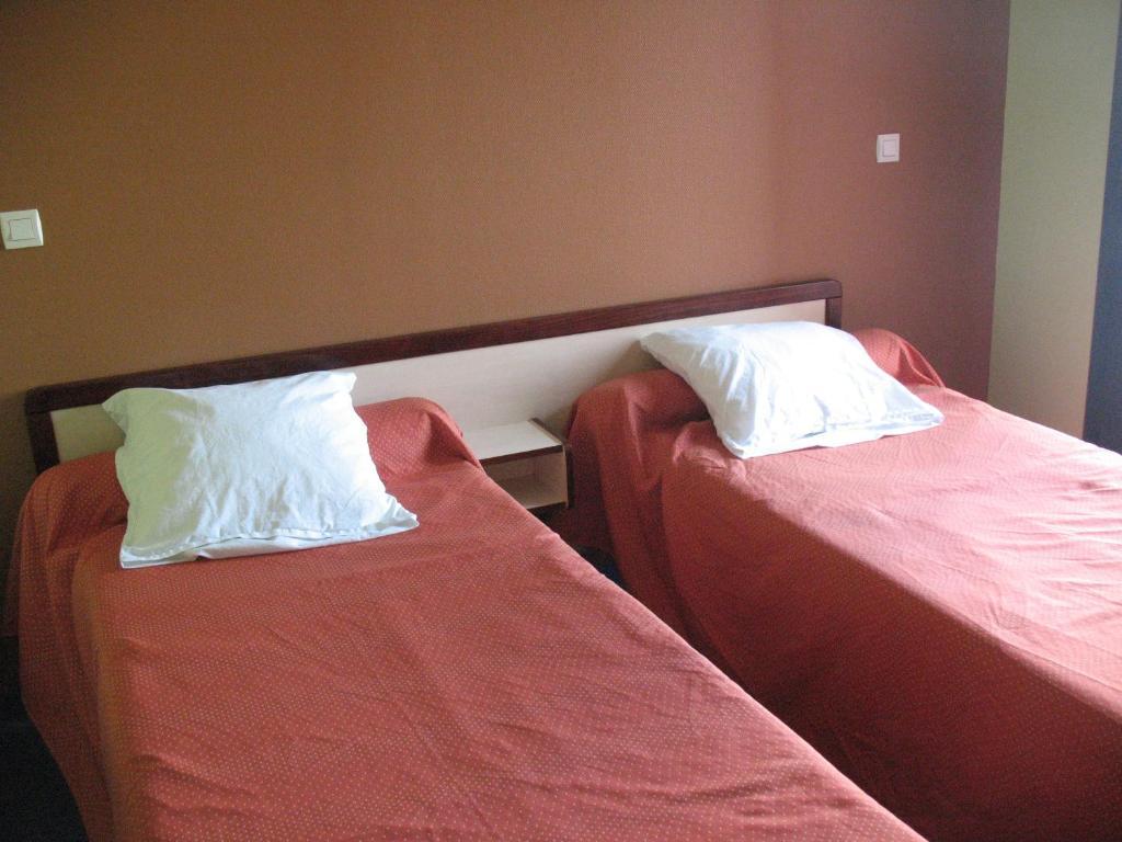 Home Du Buisson Hotel Des Familles Isle 외부 사진