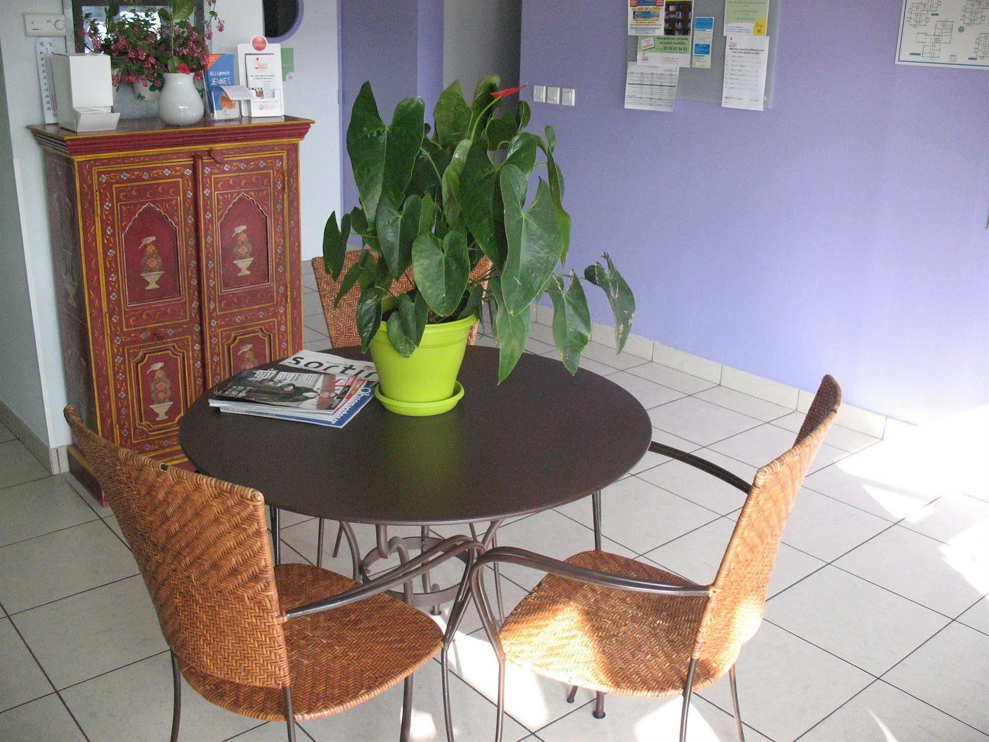 Home Du Buisson Hotel Des Familles Isle 외부 사진