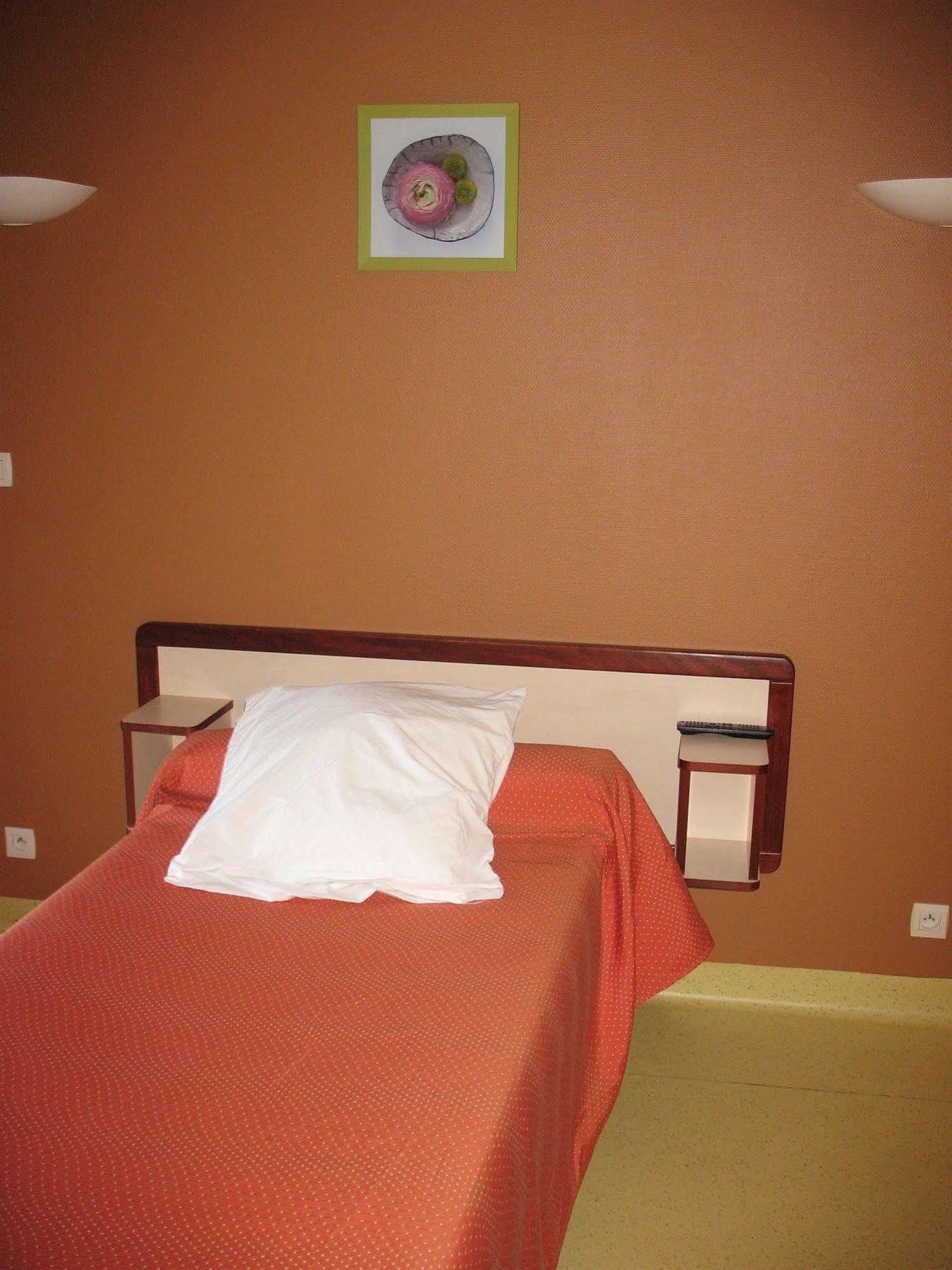 Home Du Buisson Hotel Des Familles Isle 외부 사진